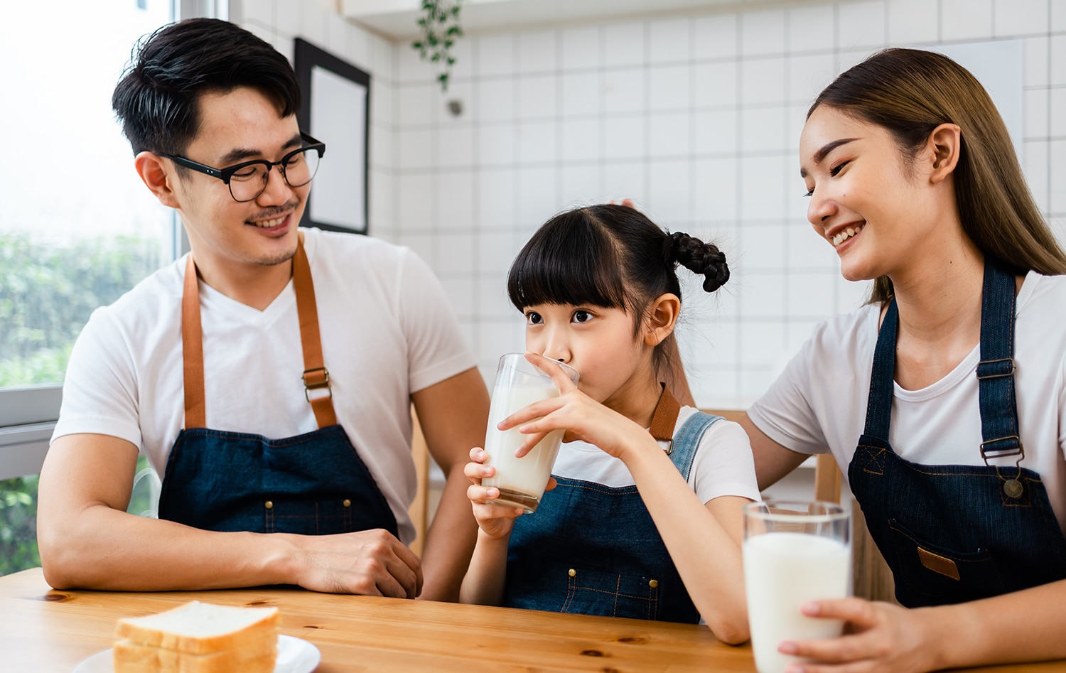 Susu Keluarga: Nutrisi untuk Seluruh Anggota Keluarga