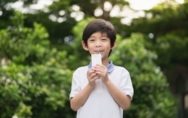 Tips Konsumsi Susu Dingin Kemasan untuk Si Buah Hati