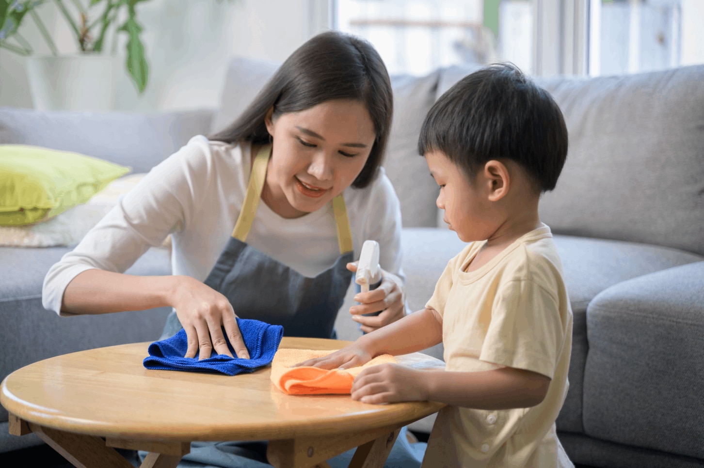 Mengajarkan Kewajiban Anak di Rumah untuk Melatih Kemandirian Sejak Dini